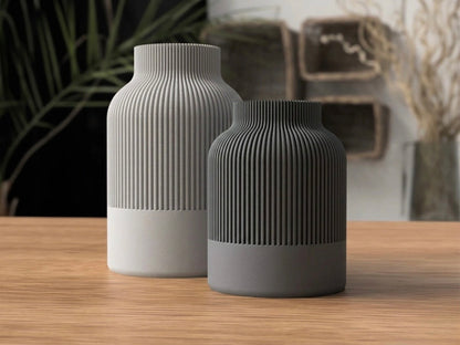 Japandi Vase (single pc)