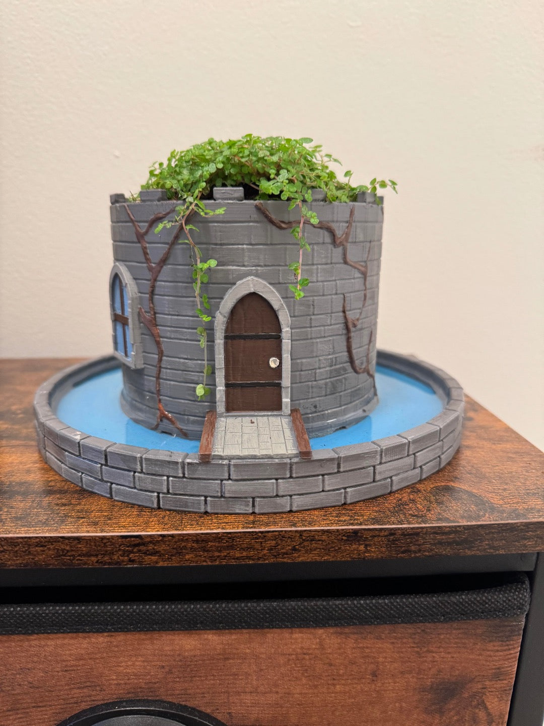 Castle planter