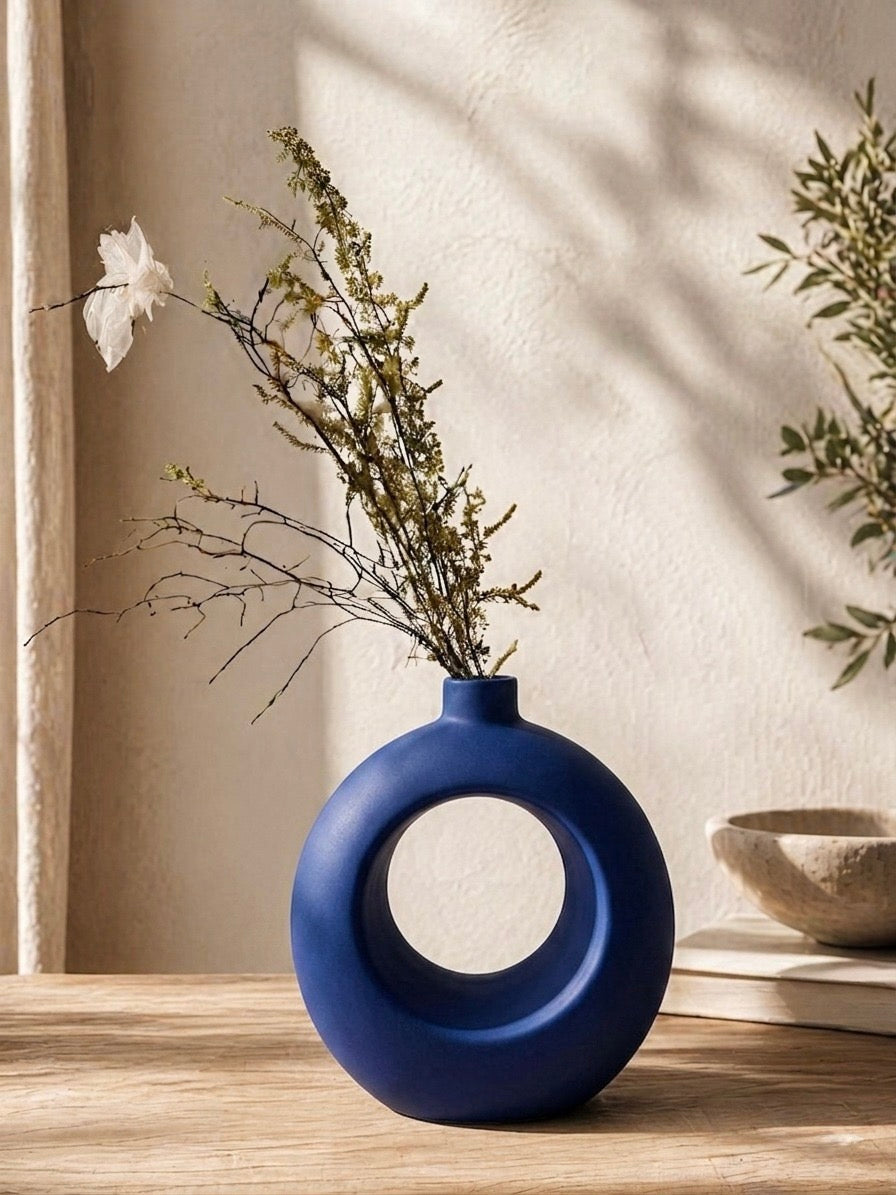 Void vase