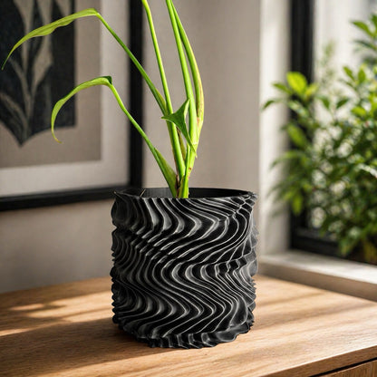 Oscilla plant pot