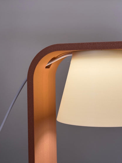 LumaCurve Lamp