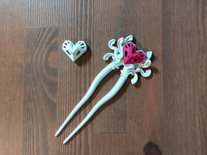 Queen of Hearts - Twist Hairpin
