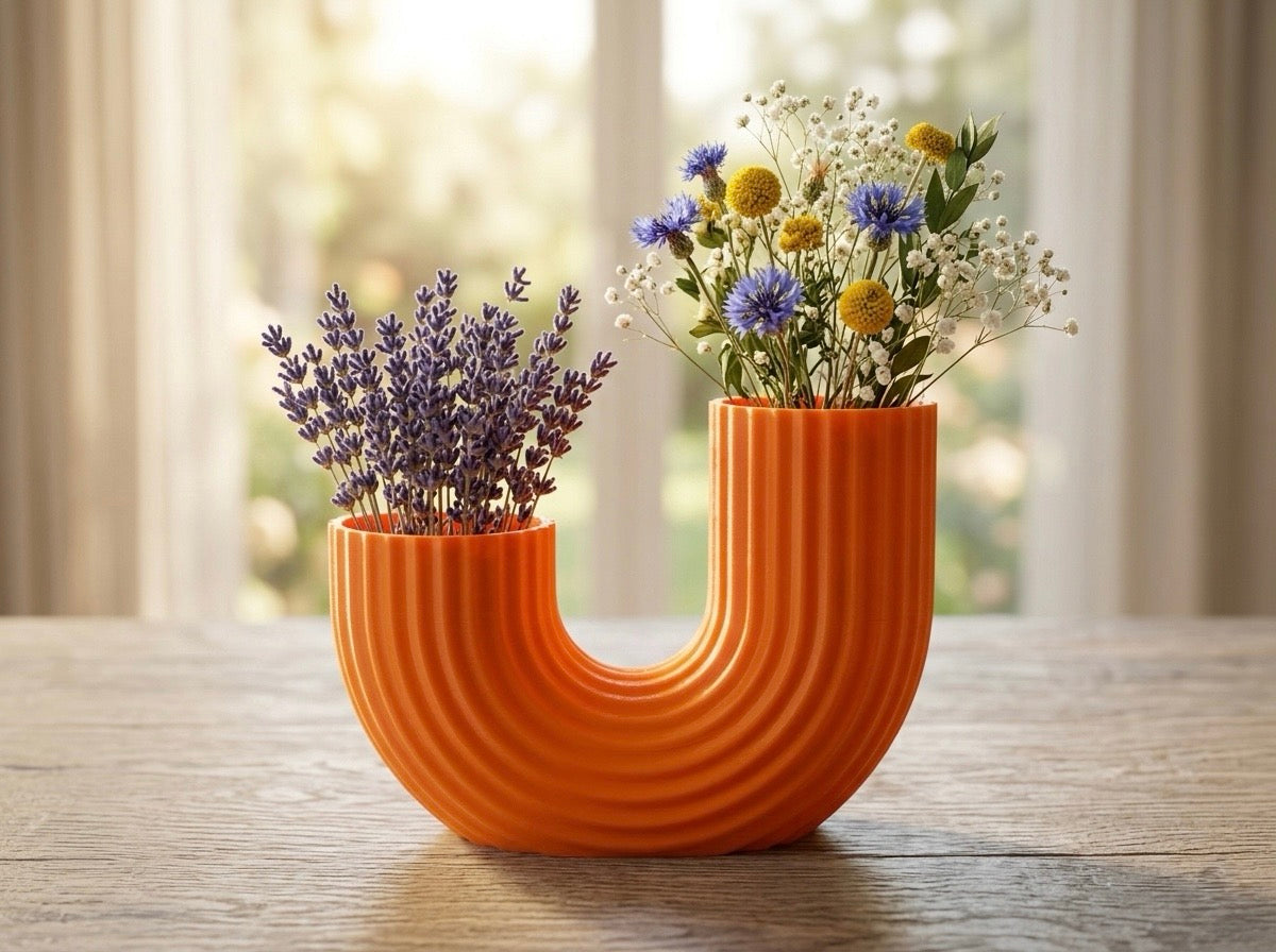 U shaped vase