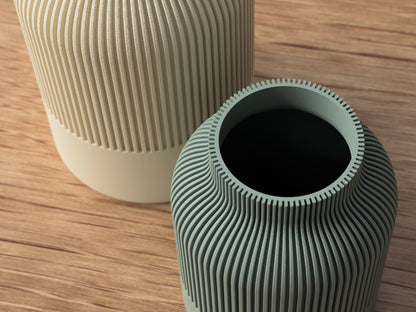 Japandi Vase (single pc)