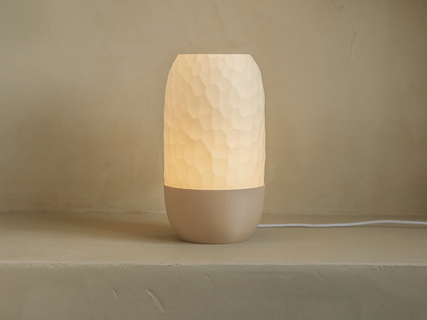 Bionic table lamp